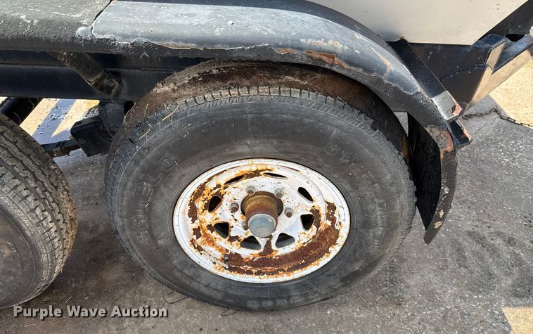 image for item DX5722 Concrete dump trailer