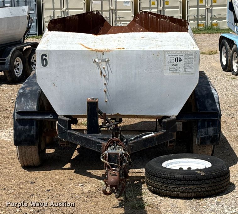 image for item DX5723 Concrete dump trailer