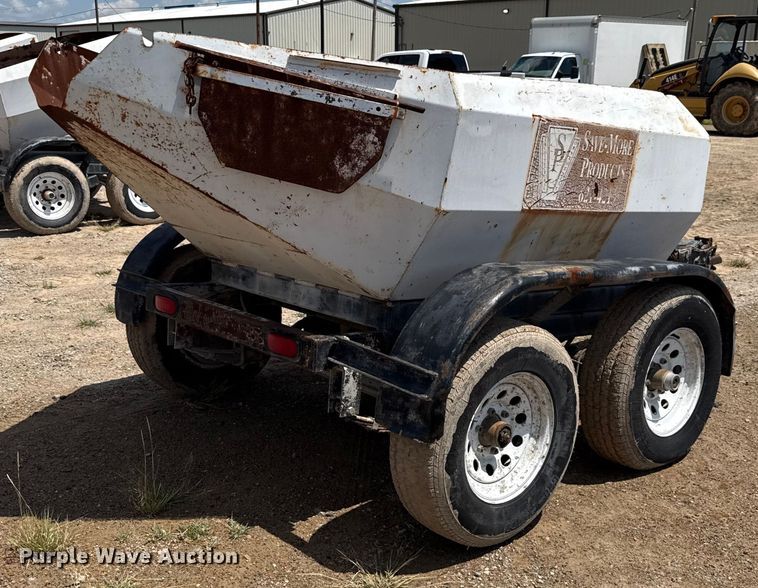 image for item DX5723 Concrete dump trailer