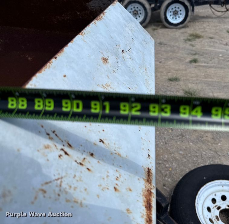 image for item DX5723 Concrete dump trailer