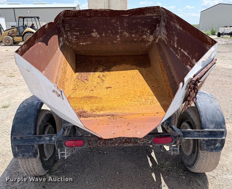 image for item DX5723 Concrete dump trailer