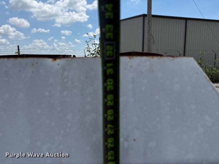 image for item DX5724 Concrete dump trailer