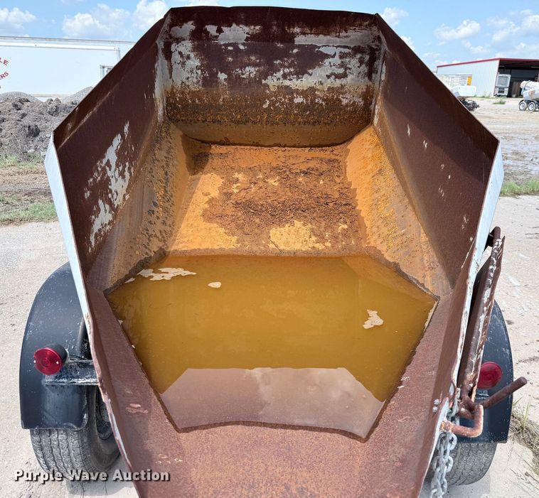 image for item DX5724 Concrete dump trailer