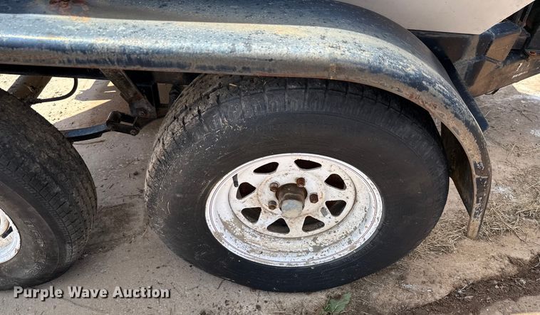 image for item DX5724 Concrete dump trailer