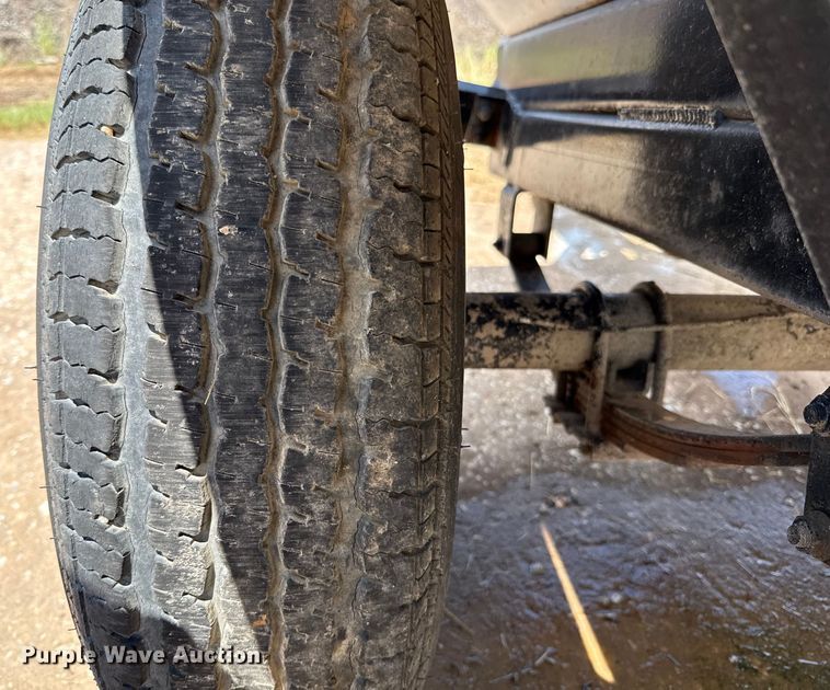 image for item DX5724 Concrete dump trailer