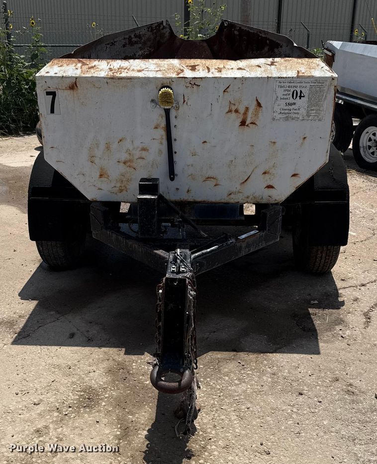 image for item DX5725 Concrete dump trailer