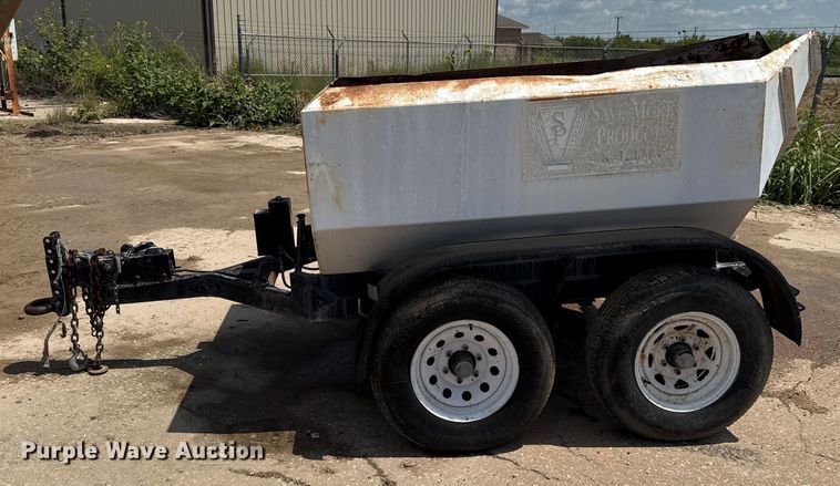 image for item DX5725 Concrete dump trailer