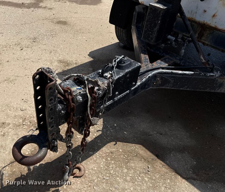 image for item DX5725 Concrete dump trailer