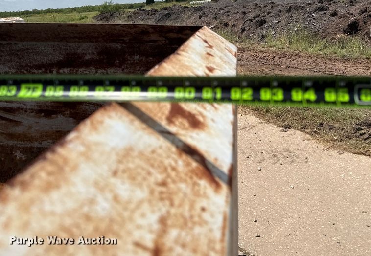 image for item DX5725 Concrete dump trailer