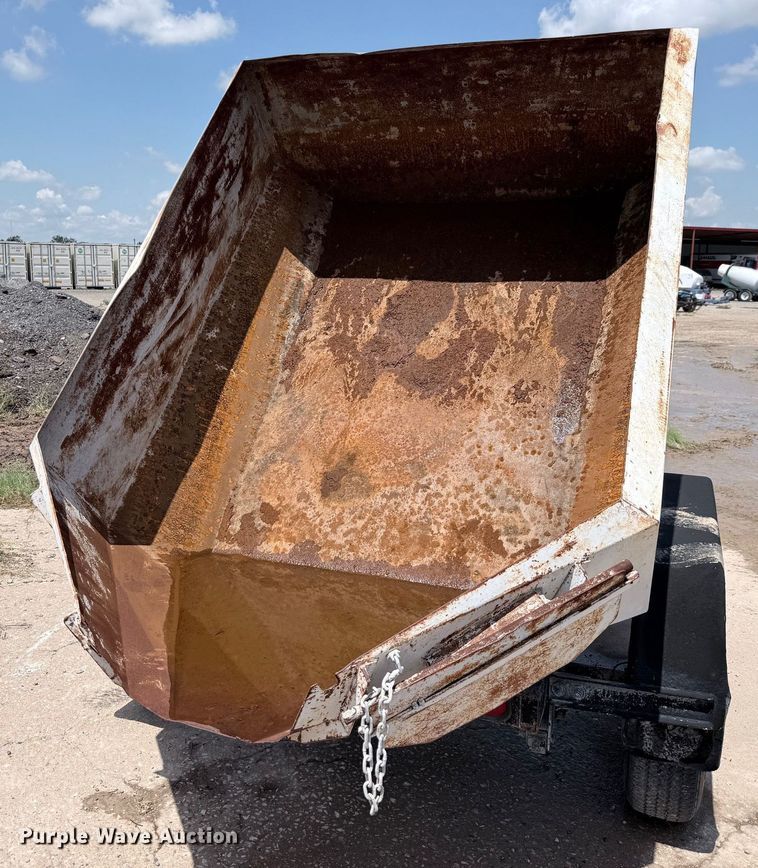 image for item DX5725 Concrete dump trailer