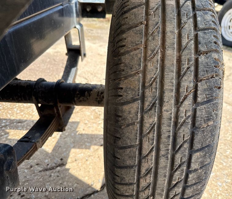 image for item DX5725 Concrete dump trailer