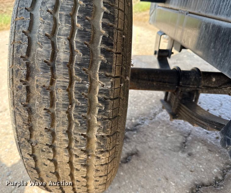 image for item DX5725 Concrete dump trailer