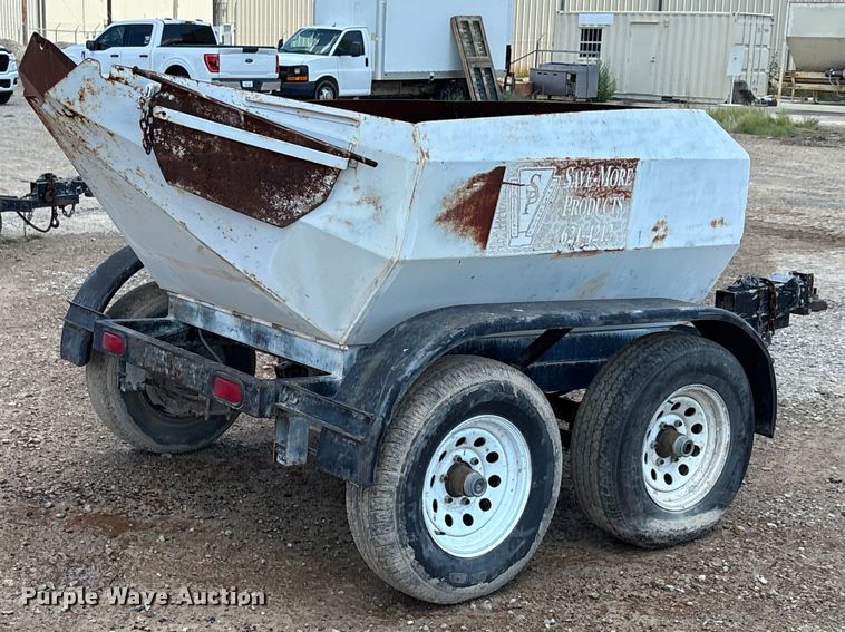 image for item DX5726 Concrete dump trailer