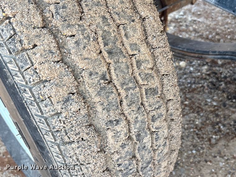 image for item DX5726 Concrete dump trailer