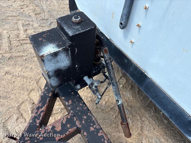 image for item DX5727 Concrete dump trailer