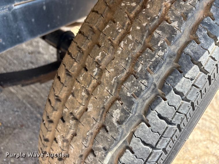 image for item DX5727 Concrete dump trailer