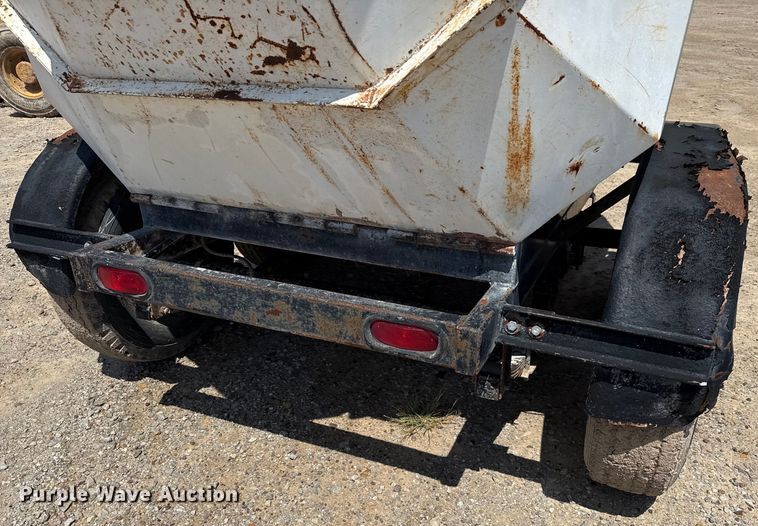image for item DX5728 Concrete dump trailer