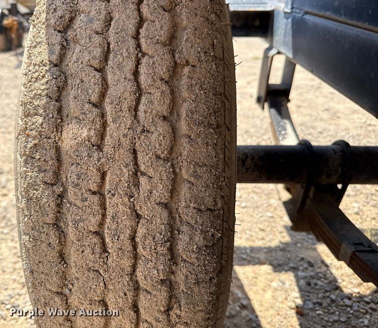 image for item DX5728 Concrete dump trailer