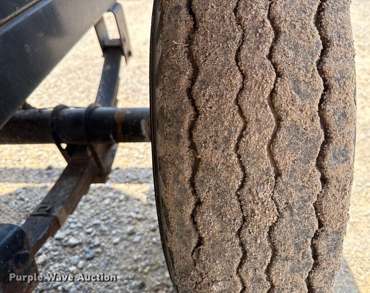 image for item DX5728 Concrete dump trailer