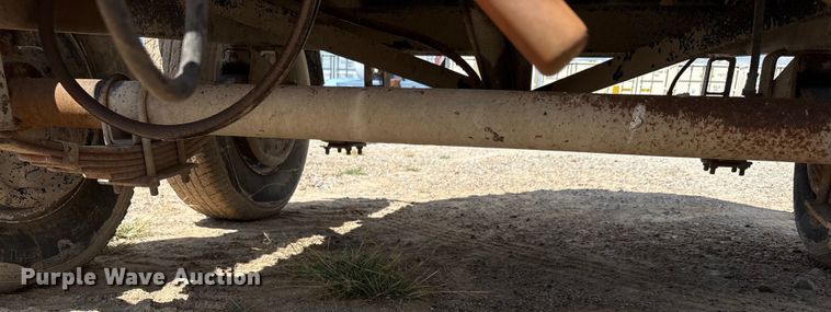 image for item DX5729 Concrete dump trailer