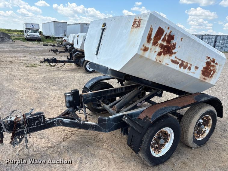 image for item DX5729 Concrete dump trailer