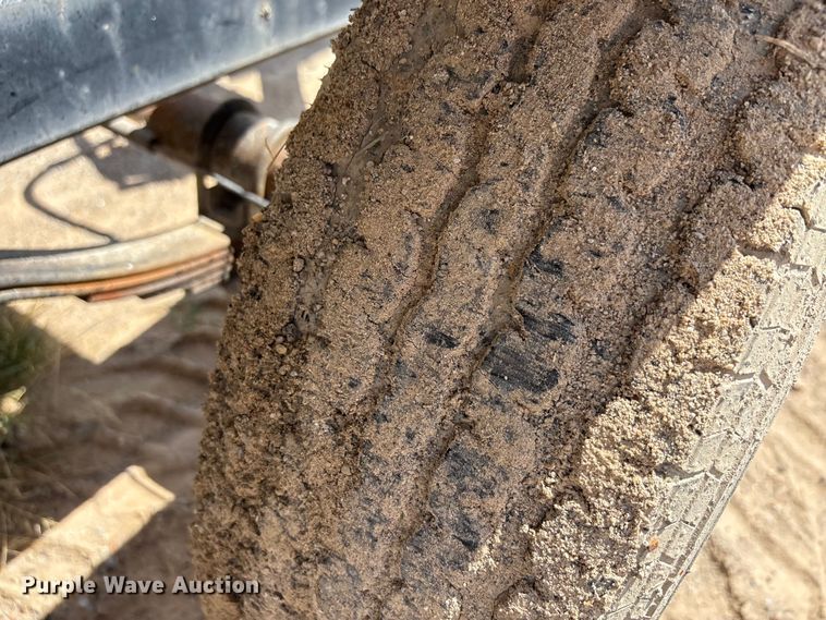 image for item DX5729 Concrete dump trailer