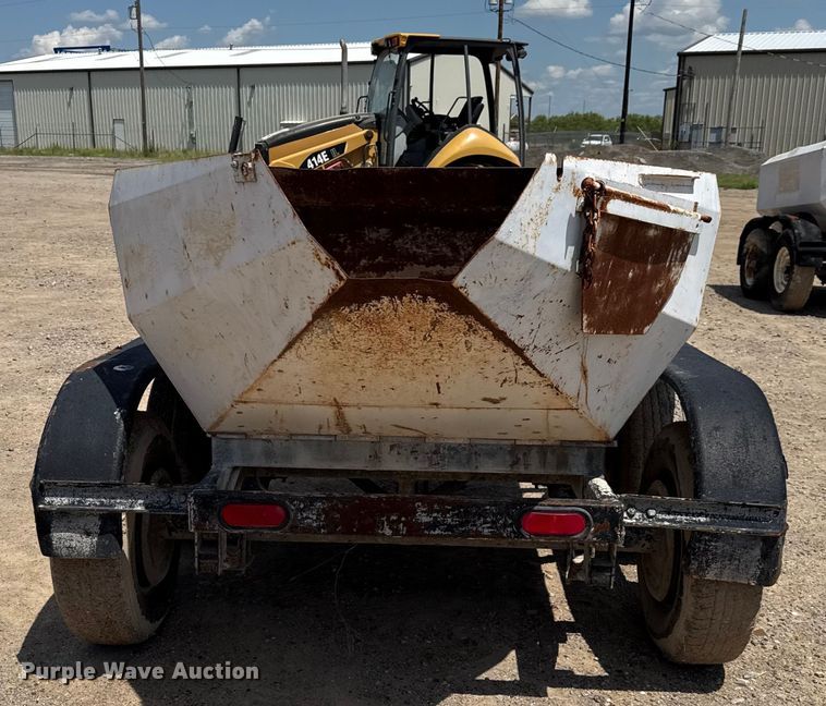 image for item DX5731 Concrete dump trailer