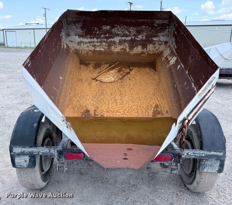 image for item DX5731 Concrete dump trailer