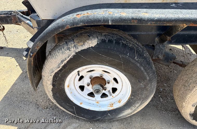 image for item DX5731 Concrete dump trailer