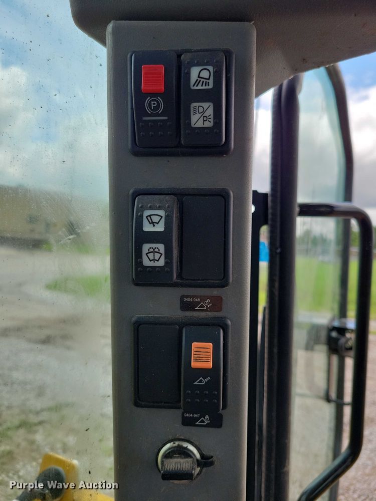 image for item DX7212 2023 ASV RT-65 tracked skid steer loader