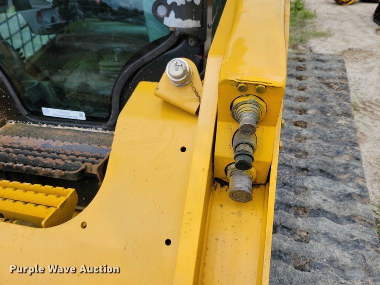 image for item DX7213 2017 Caterpillar 289D tracked skid steer loader
