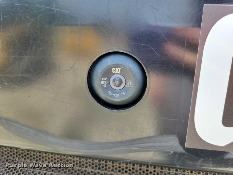 image for item DX7213 2017 Caterpillar 289D tracked skid steer loader