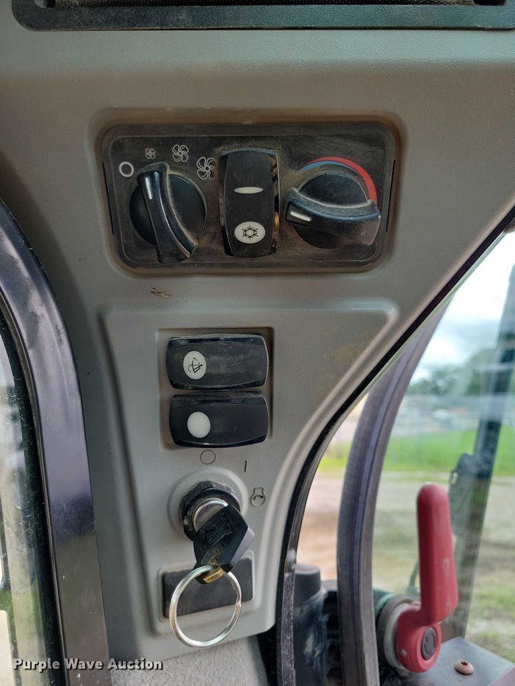 image for item DX7213 2017 Caterpillar 289D tracked skid steer loader