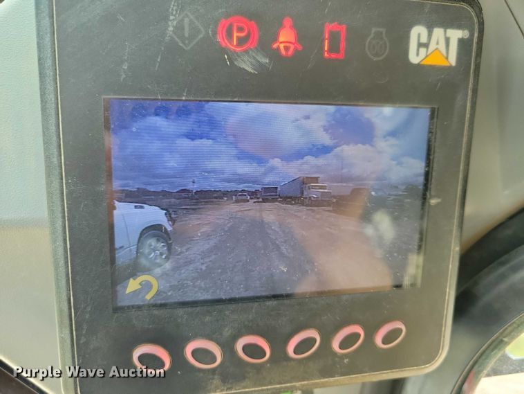 image for item DX7213 2017 Caterpillar 289D tracked skid steer loader