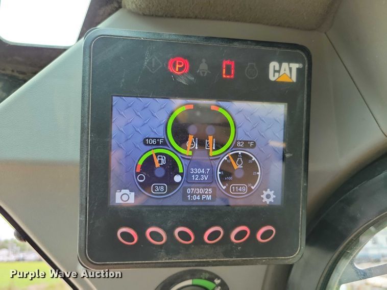 image for item DX7213 2017 Caterpillar 289D tracked skid steer loader