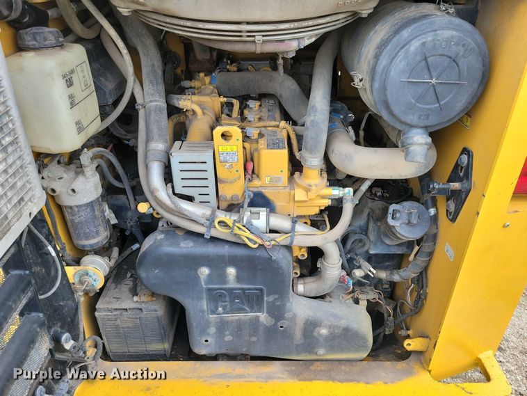 image for item DX7213 2017 Caterpillar 289D tracked skid steer loader