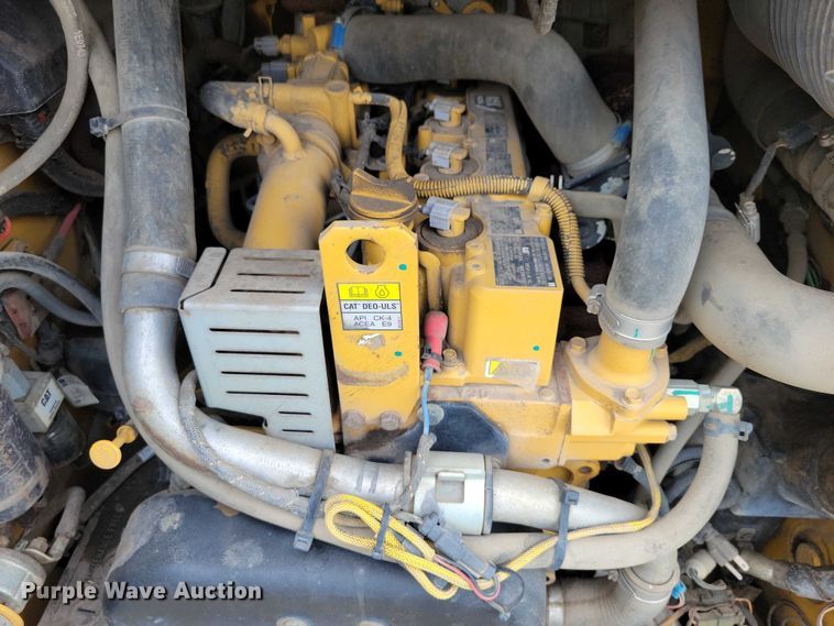 image for item DX7213 2017 Caterpillar 289D tracked skid steer loader