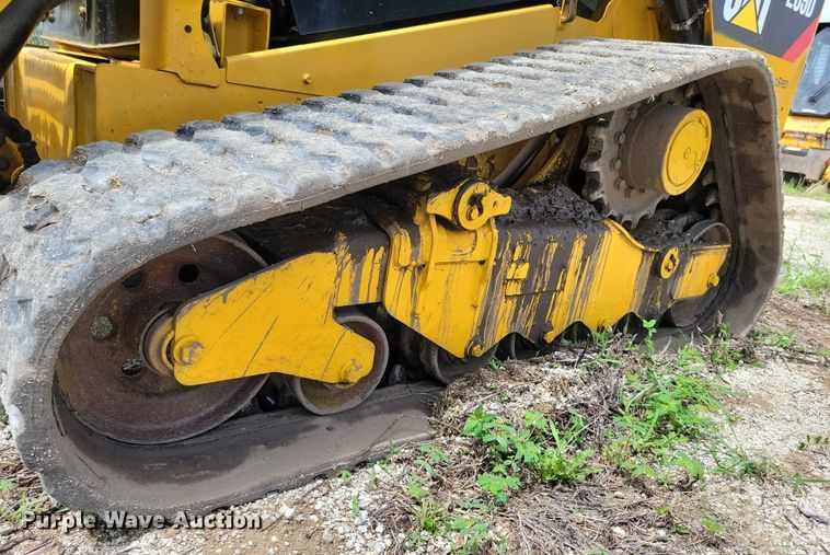 image for item DX7213 2017 Caterpillar 289D tracked skid steer loader