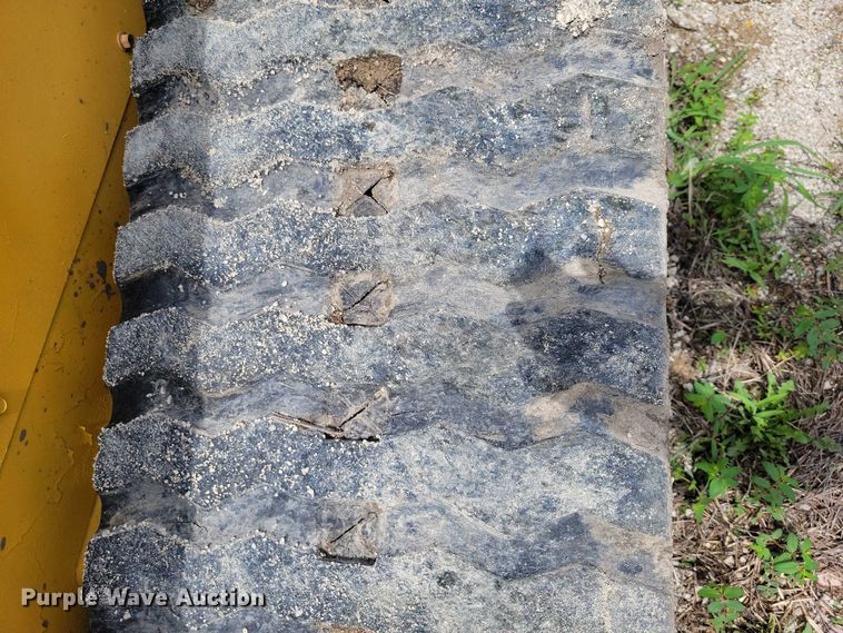 image for item DX7213 2017 Caterpillar 289D tracked skid steer loader