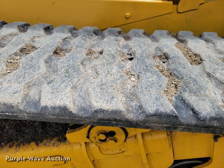 image for item DX7213 2017 Caterpillar 289D tracked skid steer loader