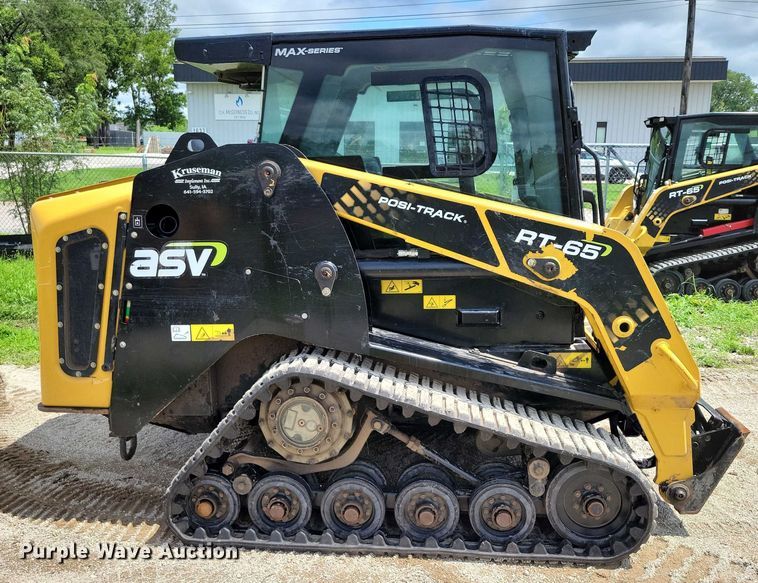 MINI CARGADOR SOBRE ORUGAS 2023 ASV RT65