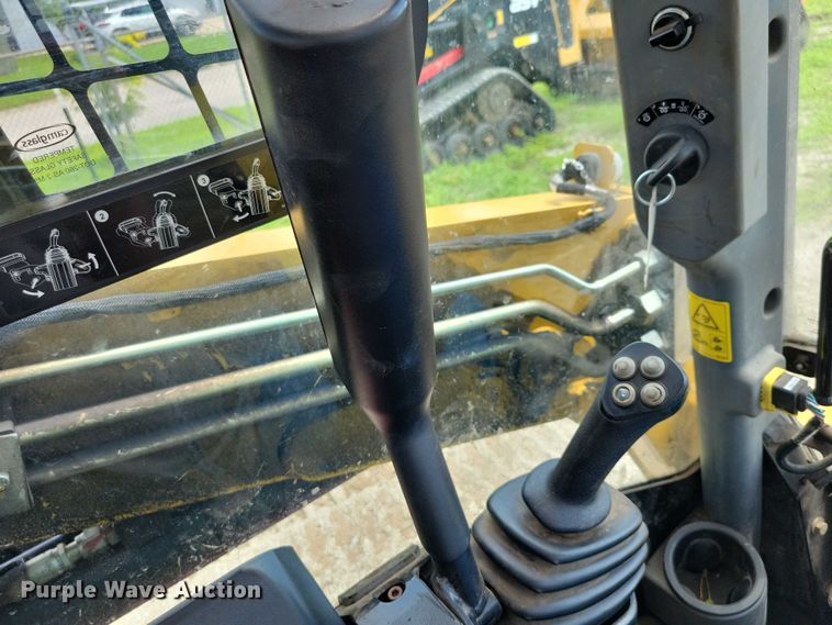 image for item DX7214 2023 ASV RT-65 tracked skid steer loader