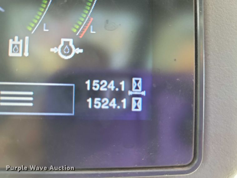 image for item DX7214 2023 ASV RT-65 tracked skid steer loader