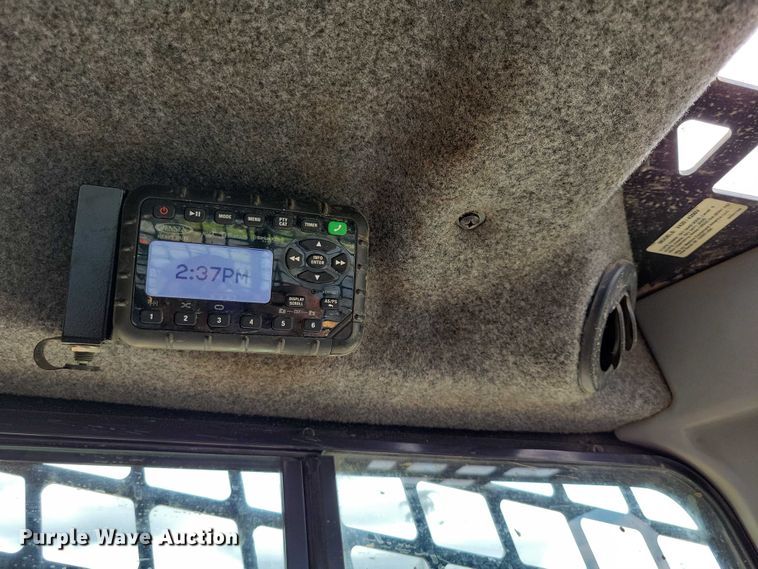 image for item DX7215 2020 Mustang 4200V skid steer loader