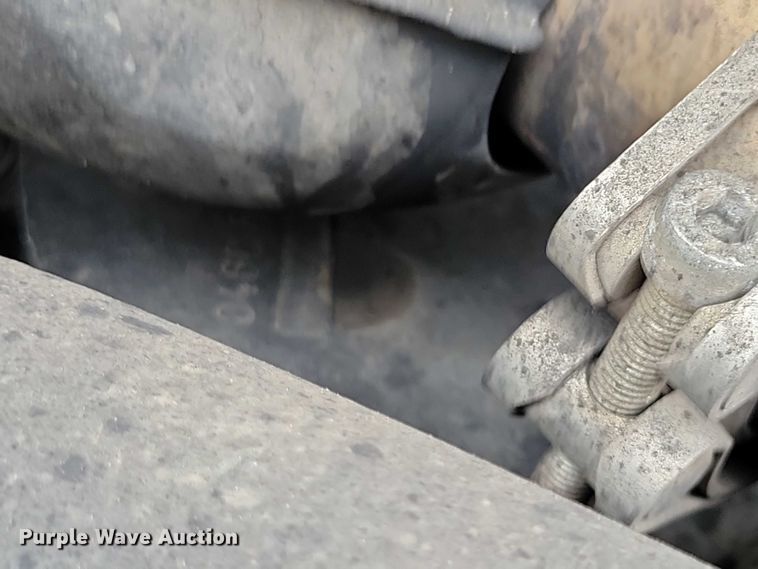 image for item DX7215 2020 Mustang 4200V skid steer loader