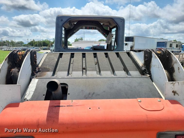 image for item DX7217 2005 Bobcat T250 tracked skid steer loader