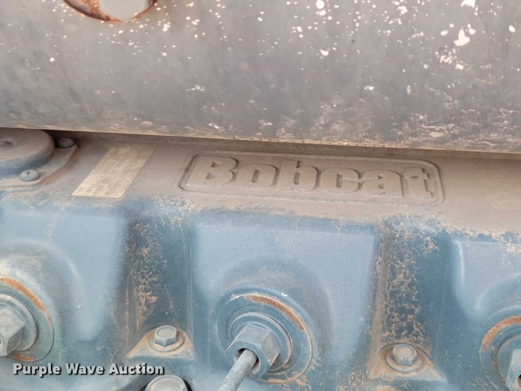 image for item DX7217 2005 Bobcat T250 tracked skid steer loader