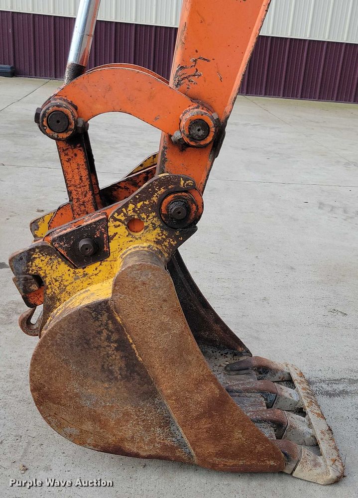 image for item DX7409 2006 Hitachi Zaxis 27U mini excavator