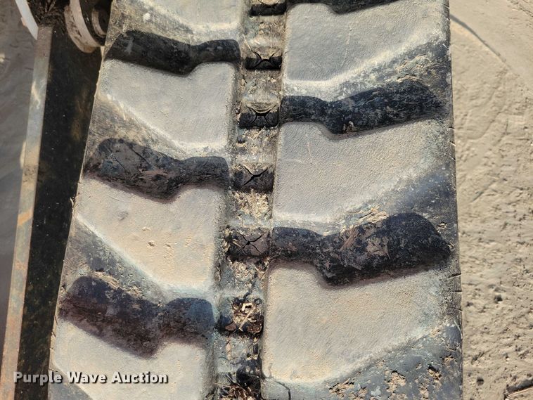 image for item DX7409 2006 Hitachi Zaxis 27U mini excavator