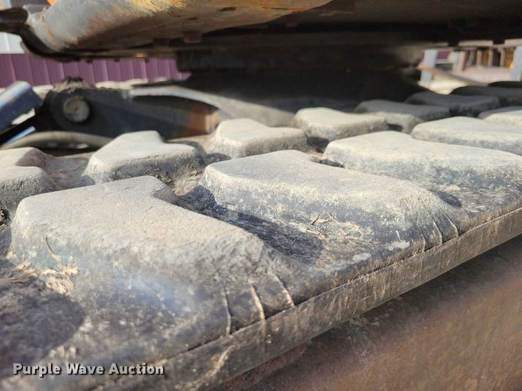 image for item DX7409 2006 Hitachi Zaxis 27U mini excavator